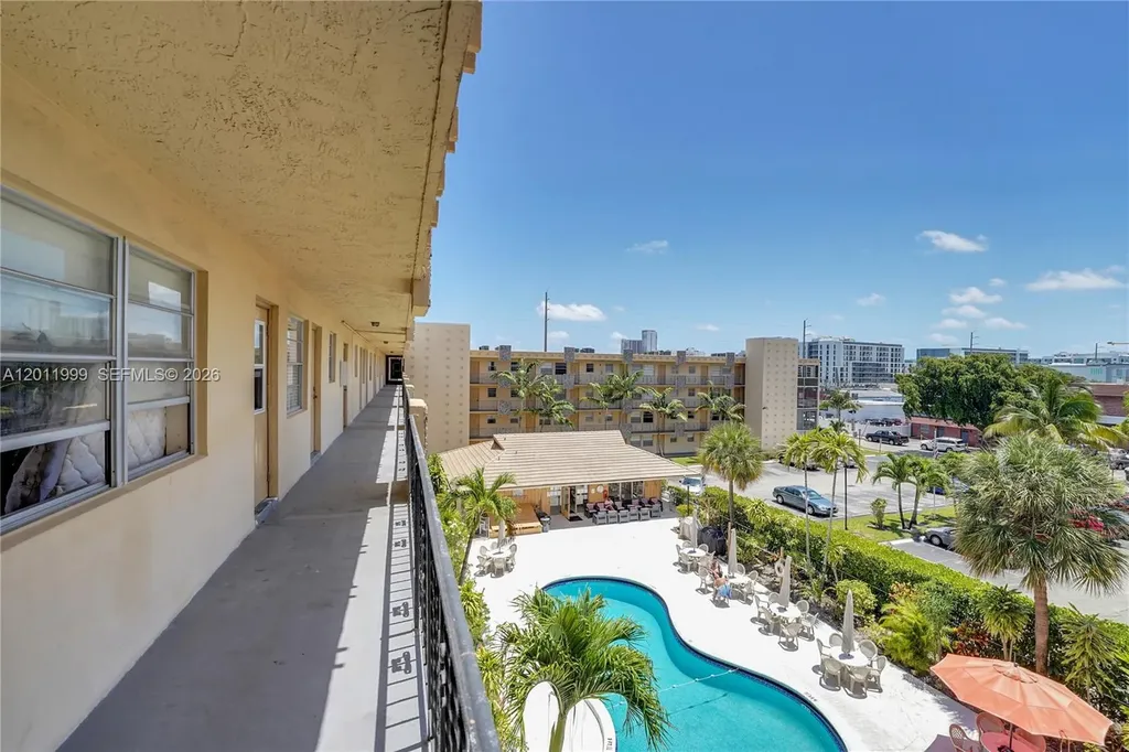 2145 Pierce Street Hollywood FL 33020