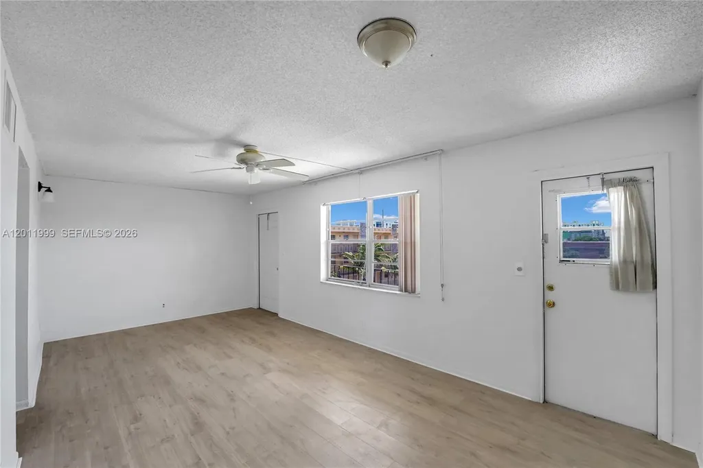2145 Pierce Street Hollywood FL 33020