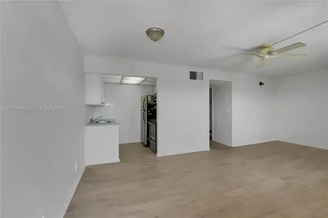 2145 Pierce Street Hollywood FL 33020