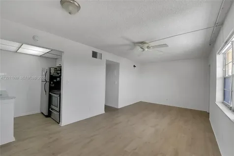 2145 Pierce Street Hollywood FL 33020