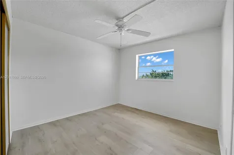 2145 Pierce Street Hollywood FL 33020
