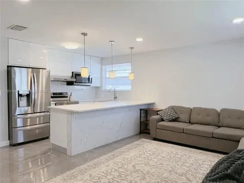 724 NE 3rd Street Hallandale Beach FL 33009