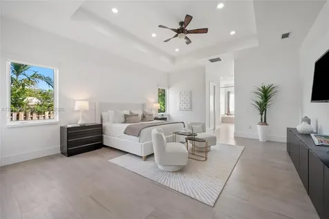 10703 SW 84th Avenue Miami FL 33156