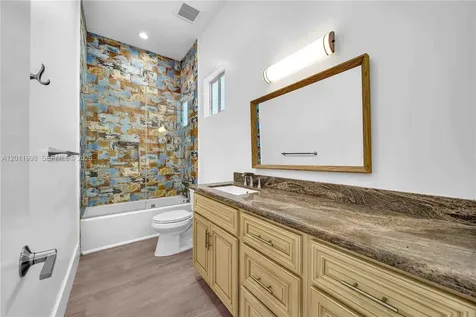 10703 SW 84th Avenue Miami FL 33156