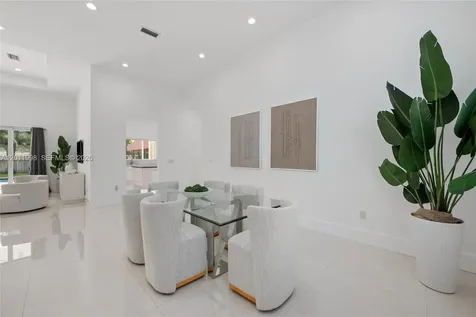 10703 SW 84th Avenue Miami FL 33156