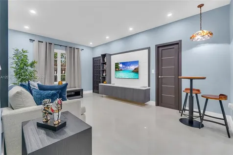 1569 Euclid Avenue Miami Beach FL 33139