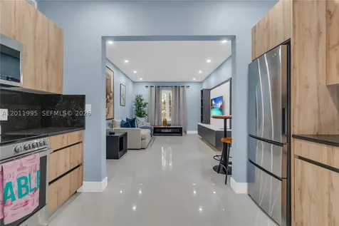 1569 Euclid Avenue Miami Beach FL 33139