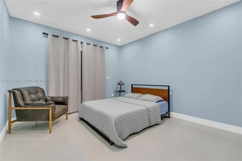 1569 Euclid Avenue Miami Beach FL 33139