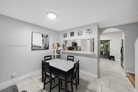 29 Simonton Circle Weston FL 33326
