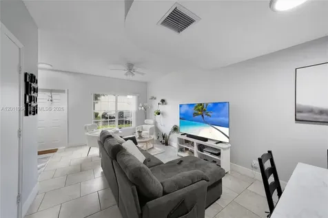 29 Simonton Circle Weston FL 33326