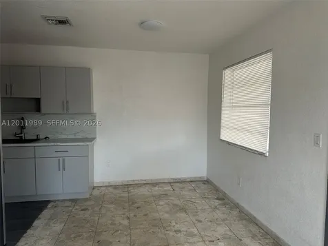 640 E 55th Street Hialeah FL 33013