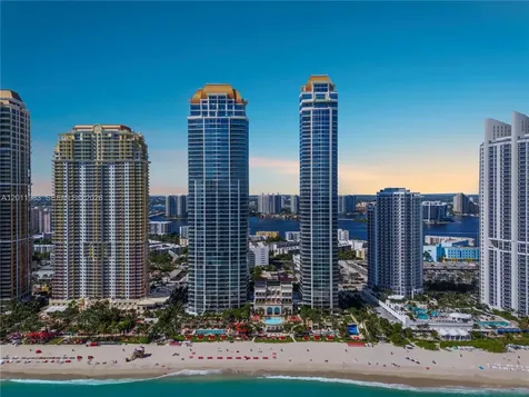 17901 Collins Avenue Sunny Isles Beach FL 33160