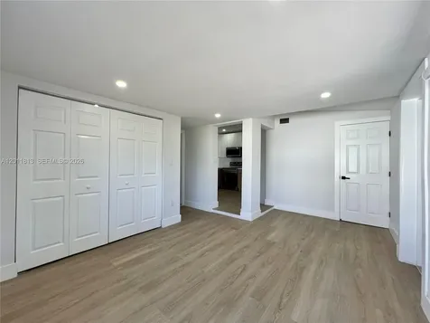 2370 NW 96th Street Miami FL 33147