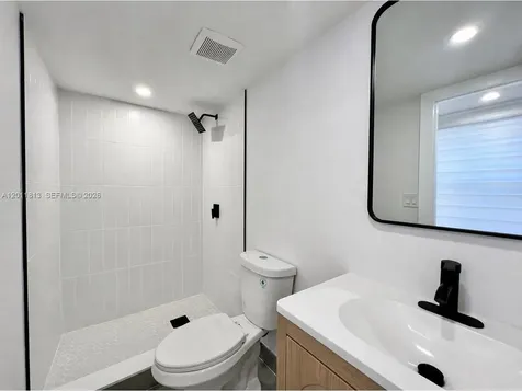 2370 NW 96th Street Miami FL 33147