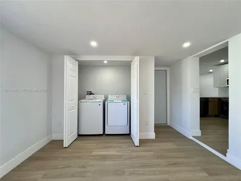 2370 NW 96th Street Miami FL 33147