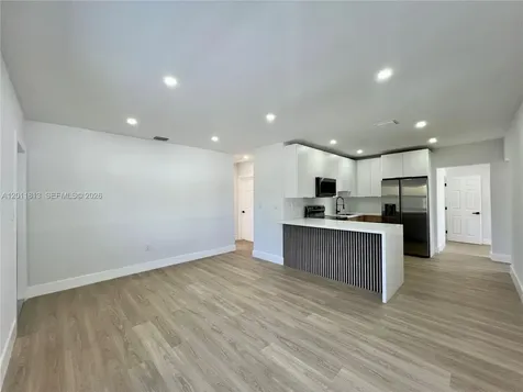 2370 NW 96th Street Miami FL 33147
