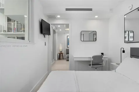 345 Ocean Drive Miami Beach FL 33139