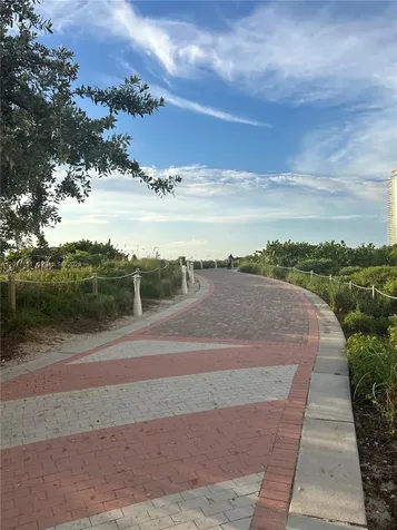 345 Ocean Drive Miami Beach FL 33139
