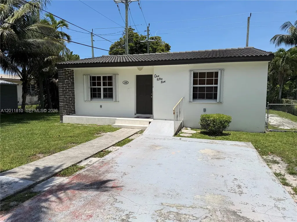 155 Nahkoda Drive Miami Springs FL 33166