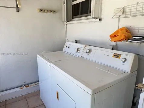 155 Nahkoda Drive Miami Springs FL 33166