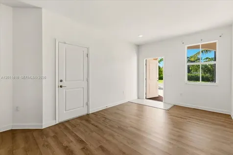 12865 NW 24th Avenue Miami FL 33167