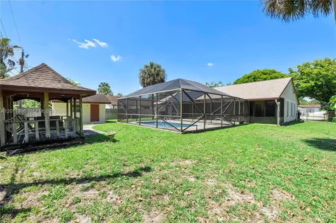 694 Dixie Lane West Palm Beach FL 33415