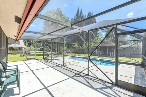 694 Dixie Lane West Palm Beach FL 33415