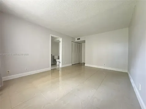 9370 SW 8th Street Boca Raton FL 33428