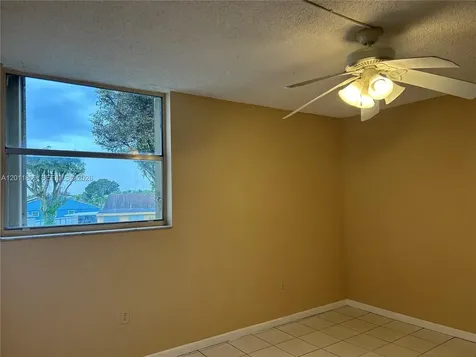 9411 SW 4th Street Miami FL 33174