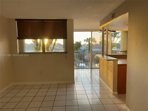 9411 SW 4th Street Miami FL 33174