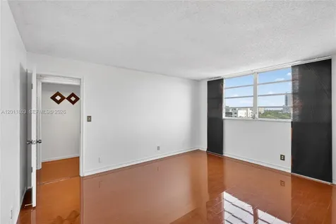 1811 Jefferson Street Hollywood FL 33020