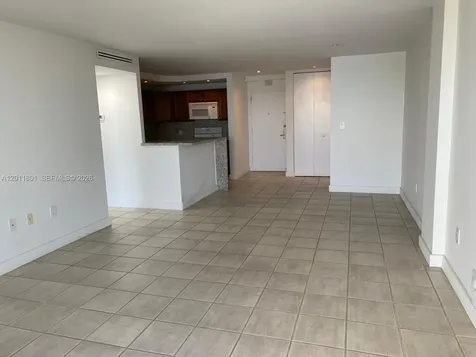 150 SE 25th Road Miami FL 33129