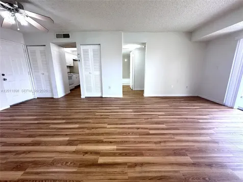 8240 SW 210th Street Cutler Bay FL 33189