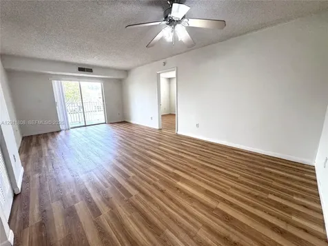 8240 SW 210th Street Cutler Bay FL 33189