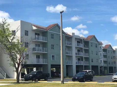 8240 SW 210th Street Cutler Bay FL 33189