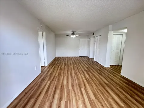 8240 SW 210th Street Cutler Bay FL 33189