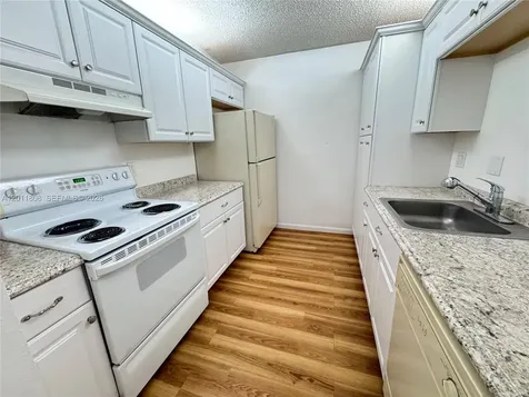 8240 SW 210th Street Cutler Bay FL 33189