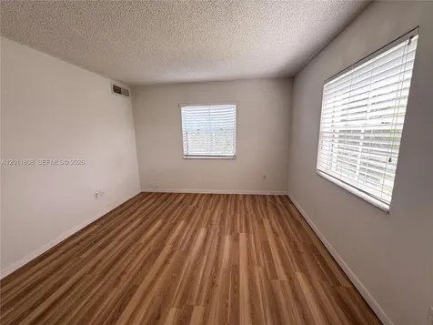 8240 SW 210th Street Cutler Bay FL 33189