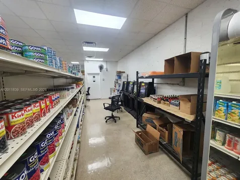 4125 E 10th Court Hialeah FL 33013
