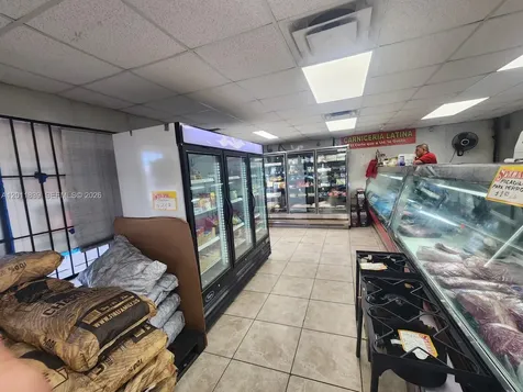 4125 E 10th Court Hialeah FL 33013
