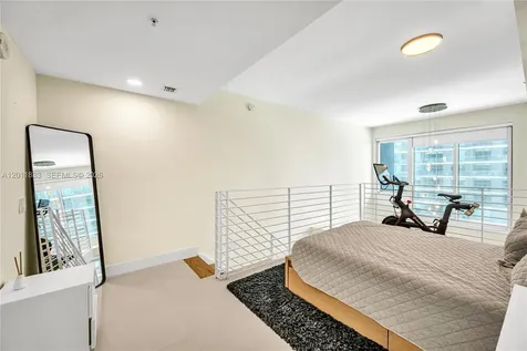 60 SW 13th Street Miami FL 33130