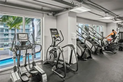 60 SW 13th Street Miami FL 33130