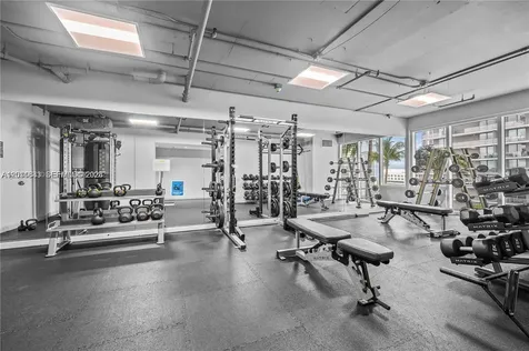 60 SW 13th Street Miami FL 33130