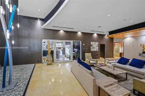 60 SW 13th Street Miami FL 33130