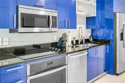 60 SW 13th Street Miami FL 33130