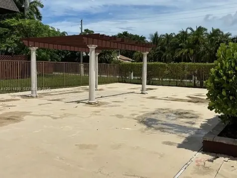 8601 SW 94 Street Miami FL 33156