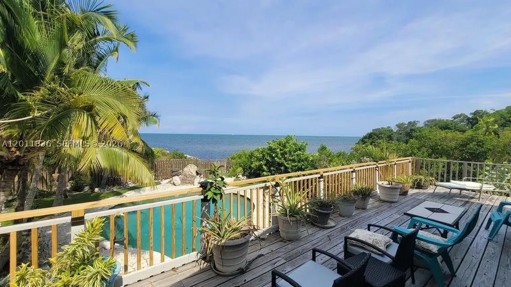 167 Valois Boulevard Key Largo FL 33037