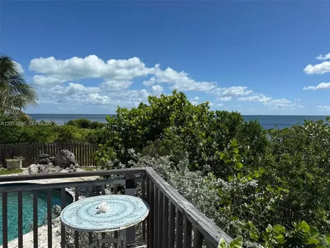 167 Valois Boulevard Key Largo FL 33037