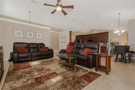18253 NW 15th Lane Pembroke Pines FL 33029