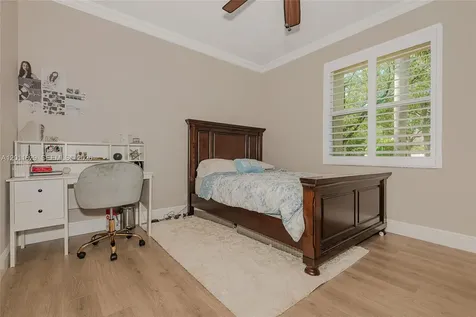 18253 NW 15th Lane Pembroke Pines FL 33029